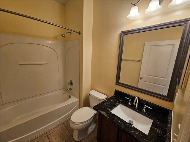 5013 BALLARK STREET, Mount Dora, FL 32757