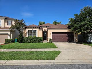 5013 BALLARK STREET, Mount Dora, FL 32757