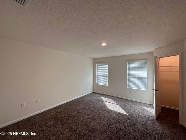 316 PISTACHIO Place, Jacksonville, FL 32216