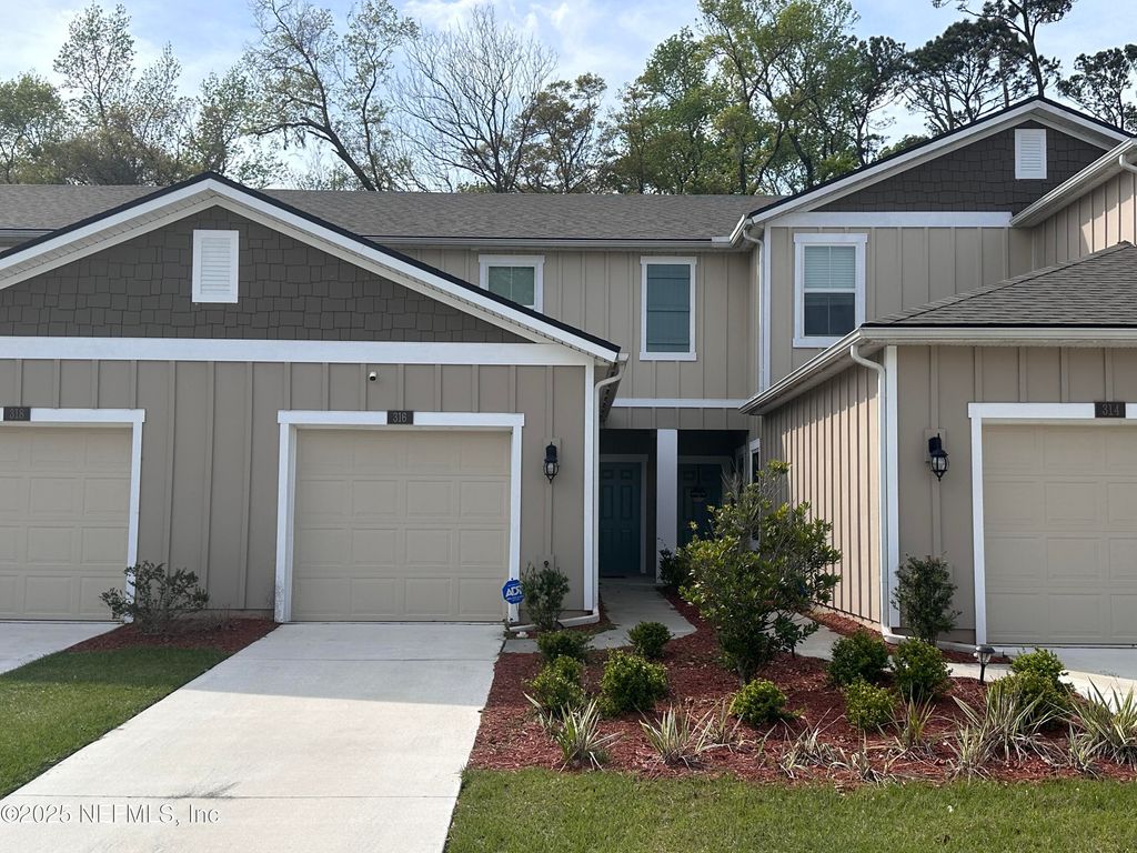 316 PISTACHIO Place, Jacksonville, FL 32216
