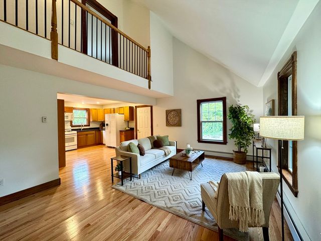 27 Popple Camp Rd, Petersham, MA 01366