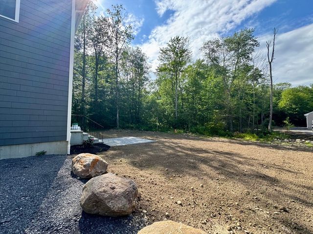 27 Popple Camp Rd, Petersham, MA 01366