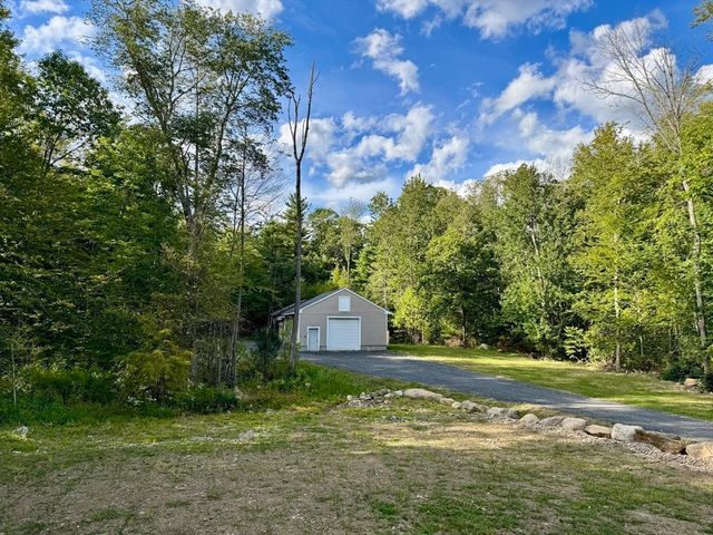 27 Popple Camp Rd, Petersham, MA 01366