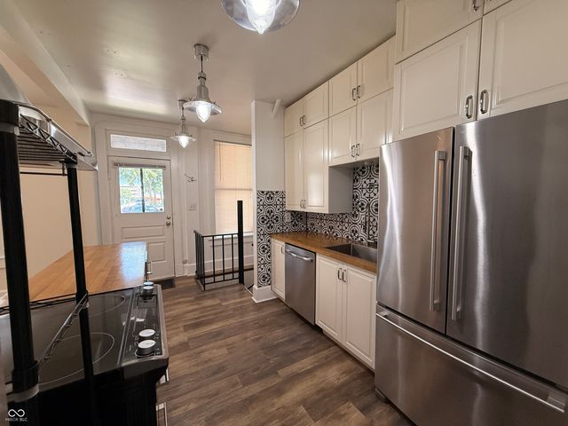 1486 N Illinois Street 1, Indianapolis, IN 46202
