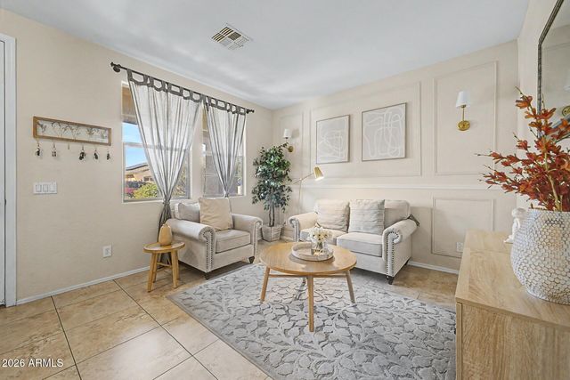 3113 W DUNBAR Drive, Phoenix, AZ 85041