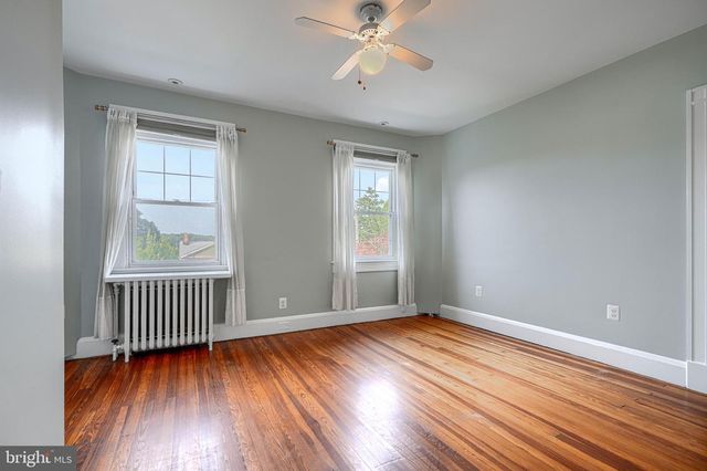 2210 LAKE AVE, Baltimore, MD 21213