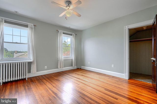 2210 LAKE AVE, Baltimore, MD 21213