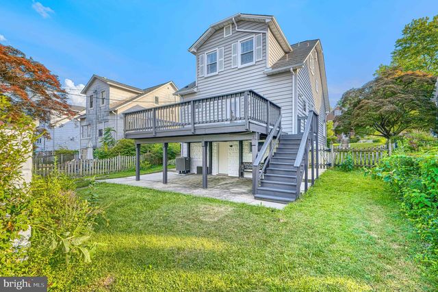 2210 LAKE AVE, Baltimore, MD 21213