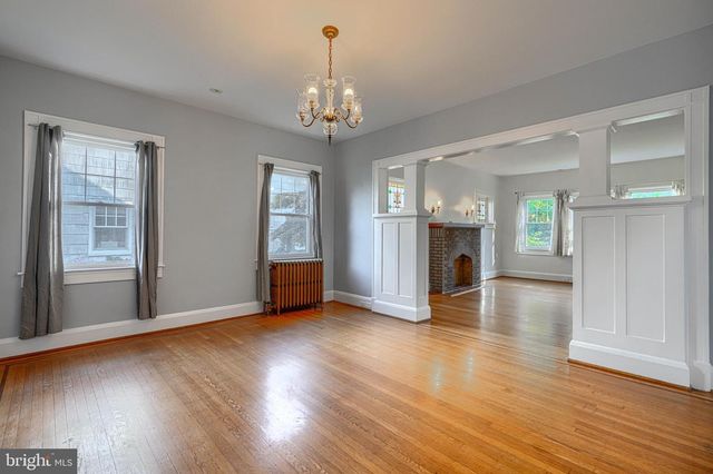 2210 LAKE AVE, Baltimore, MD 21213