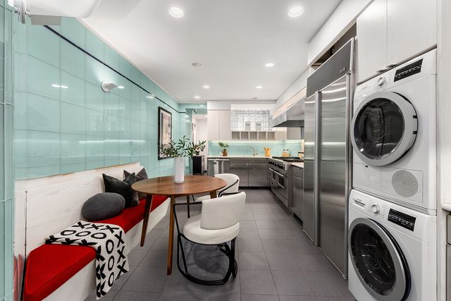 164 E 71st Street, New York City, NY 10021