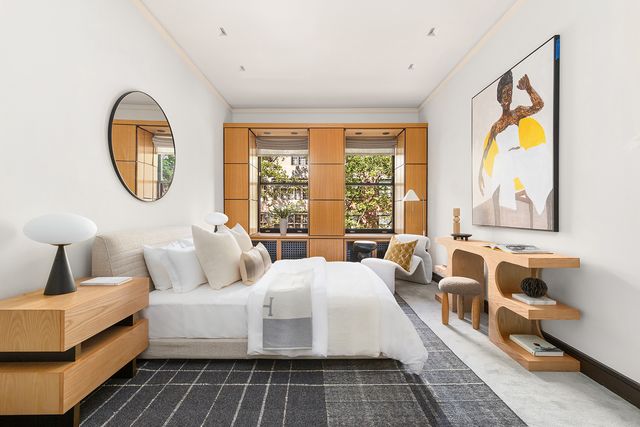 164 E 71st Street, New York City, NY 10021