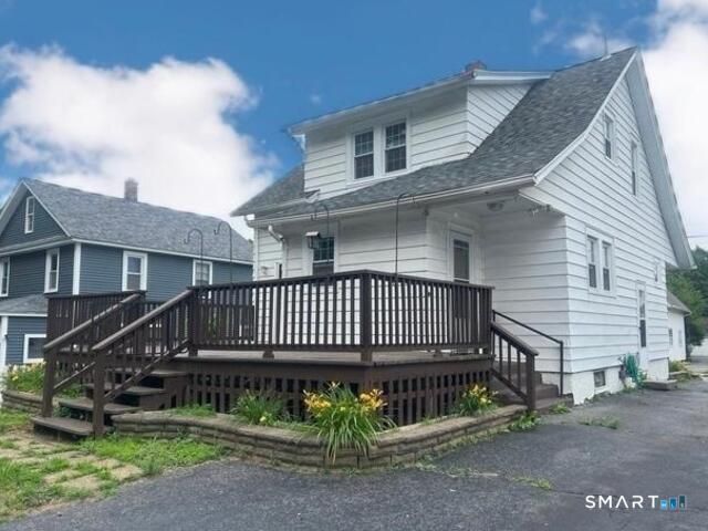 39 Geer Avenue, Norwich, CT 06360