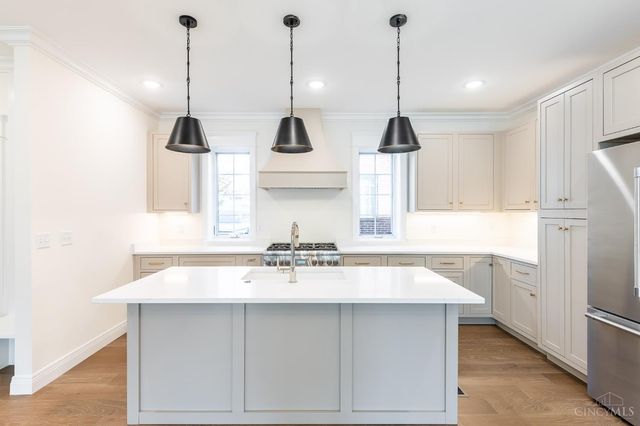 3506 Shaw Avenue, Cincinnati, OH 45208