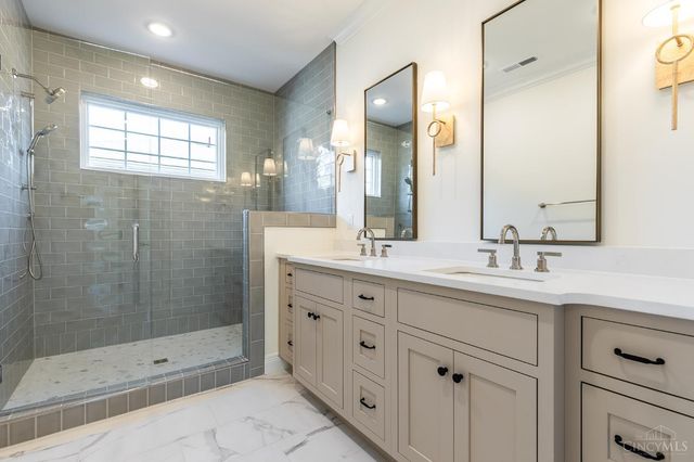 3506 Shaw Avenue, Cincinnati, OH 45208