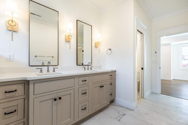 3506 Shaw Avenue, Cincinnati, OH 45208