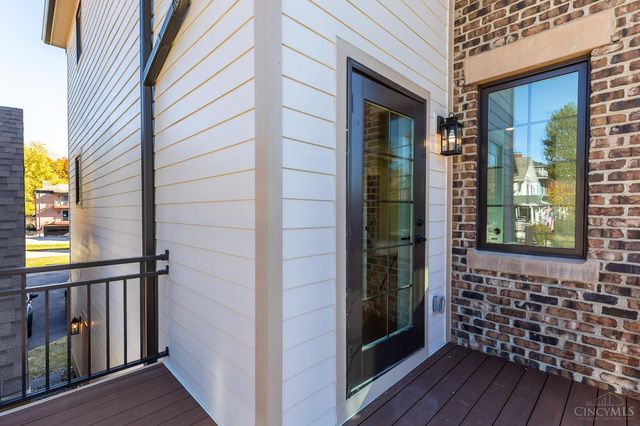 3506 Shaw Avenue, Cincinnati, OH 45208