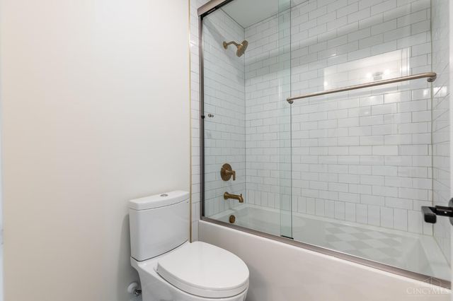 3506 Shaw Avenue, Cincinnati, OH 45208