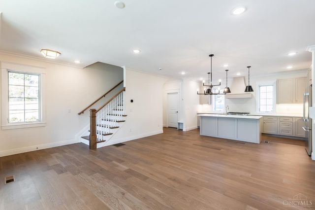 3506 Shaw Avenue, Cincinnati, OH 45208