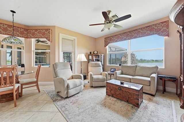 1215 Southlakes Way SW, Vero Beach, FL 32968
