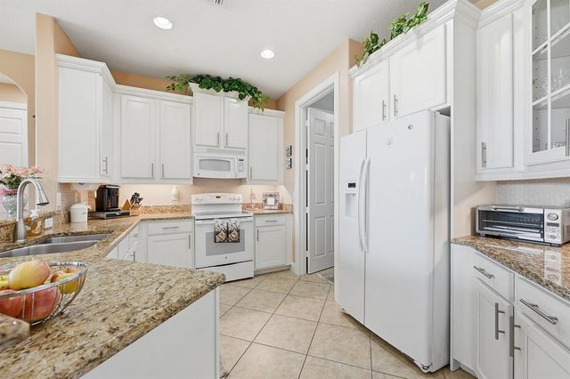 1215 Southlakes Way SW, Vero Beach, FL 32968