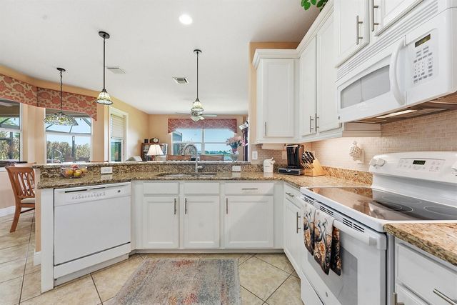 1215 Southlakes Way SW, Vero Beach, FL 32968