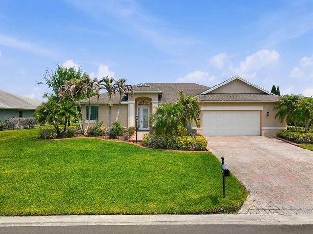 1215 Southlakes Way SW, Vero Beach, FL 32968