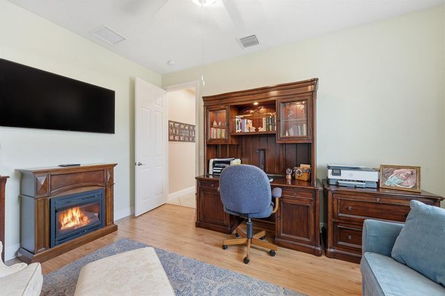 1215 Southlakes Way SW, Vero Beach, FL 32968