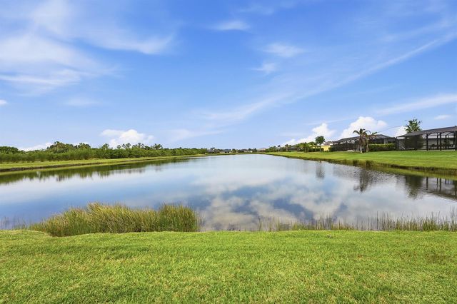 1215 Southlakes Way SW, Vero Beach, FL 32968