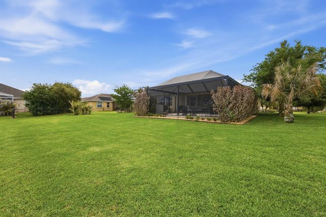 1215 Southlakes Way SW, Vero Beach, FL 32968