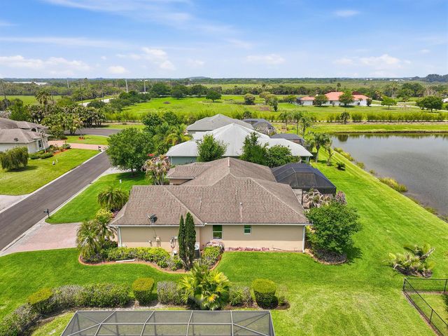 1215 Southlakes Way SW, Vero Beach, FL 32968