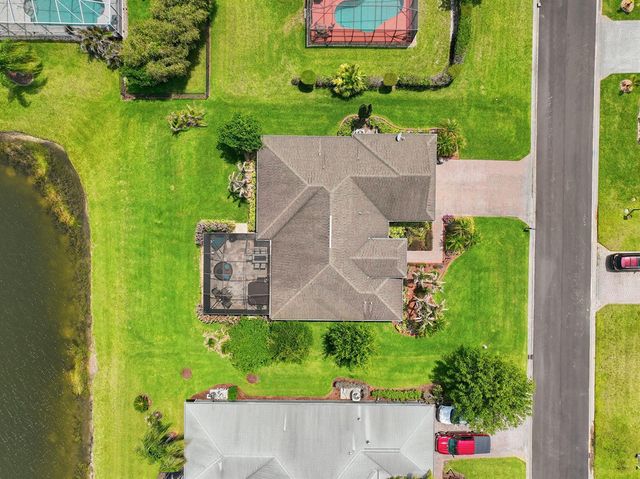 1215 Southlakes Way SW, Vero Beach, FL 32968