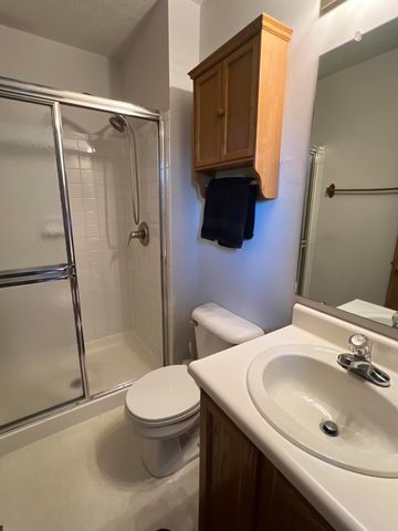 433 Hances Drive, Blacklick, OH 43004