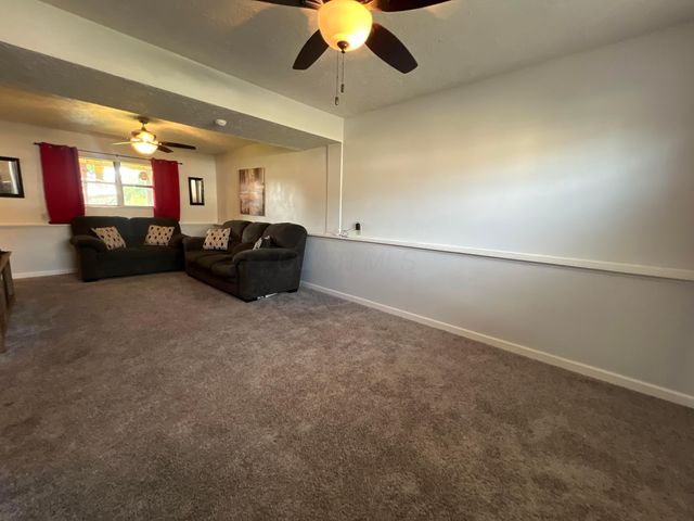 433 Hances Drive, Blacklick, OH 43004