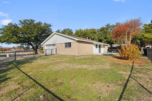 1464 Big Bend Drive, Plano, TX 75023
