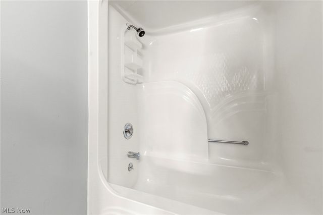 9431 Yvonne Drive, North Royalton, OH 44133