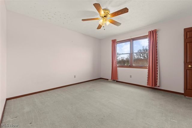 9431 Yvonne Drive, North Royalton, OH 44133