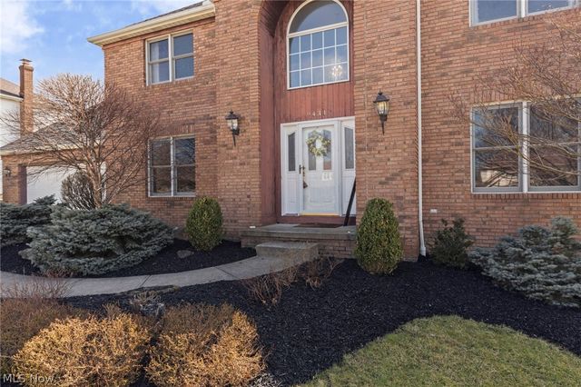 9431 Yvonne Drive, North Royalton, OH 44133