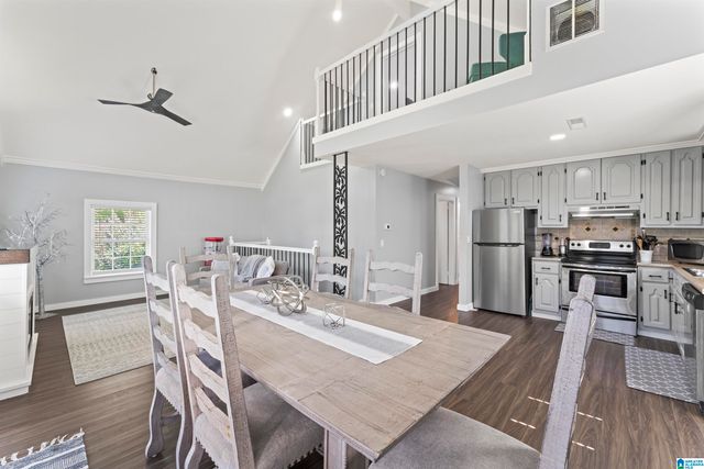 504 SHELTERED COVE ROAD, Jasper, AL 35504