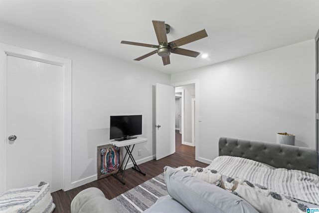 504 SHELTERED COVE ROAD, Jasper, AL 35504