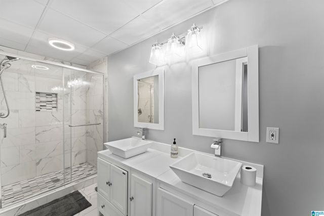 504 SHELTERED COVE ROAD, Jasper, AL 35504