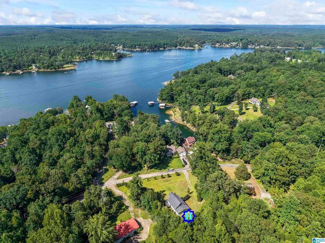 504 SHELTERED COVE ROAD, Jasper, AL 35504