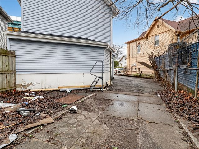 791 West Broad Street, Rochester, NY 14608