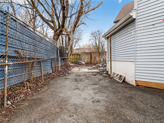 791 West Broad Street, Rochester, NY 14608