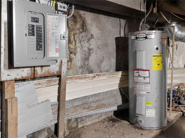 791 West Broad Street, Rochester, NY 14608