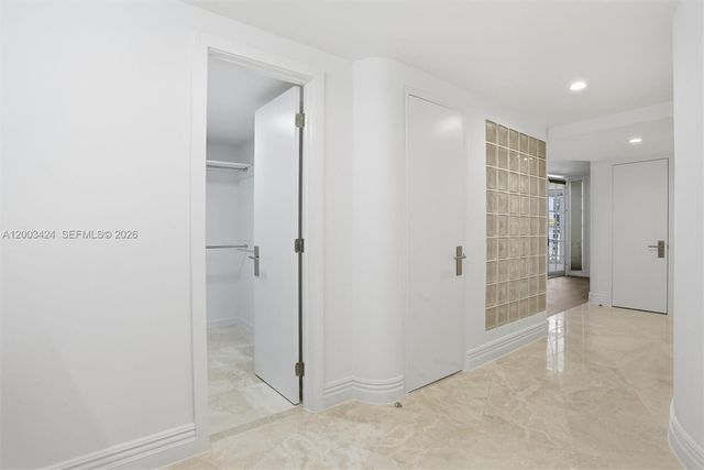 600 Grapetree Dr 4BS, Key Biscayne, FL 33149