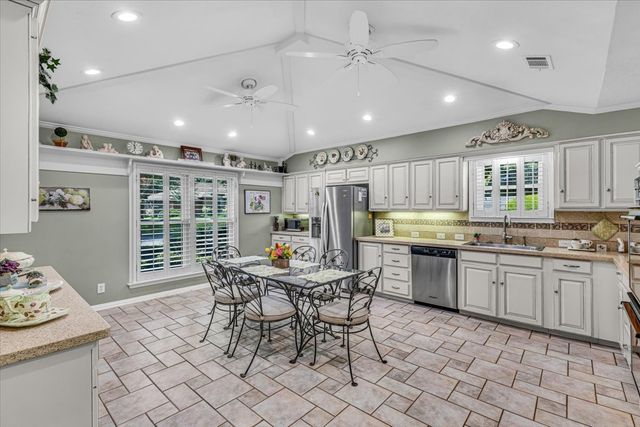 1609 Lake Hill Lane, Plano, TX 75023