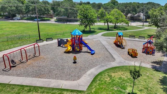 1609 Lake Hill Lane, Plano, TX 75023
