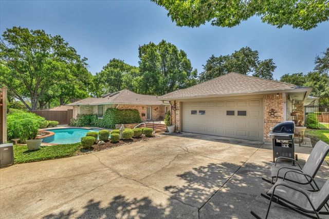 1609 Lake Hill Lane, Plano, TX 75023