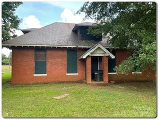 4145 Gossett Avenue, Charlotte, NC 28208