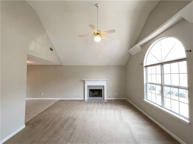 2690 Rambling Way, Lithonia, GA 30058